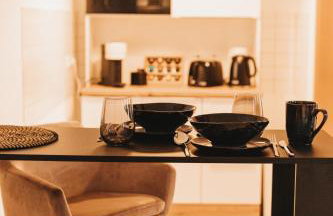 Studio Apartment im Zentrum mit Parkplatz & neuem Badezimmer - Foto 7