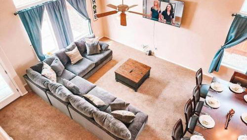 Falcon Retreat! Pet Friendly King Beds - Foto 1