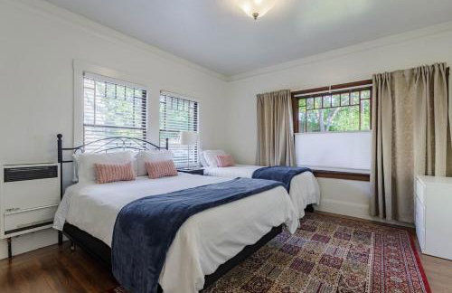 1 Berkeley - Entire Apartment - Private, Spacious - Photo 2