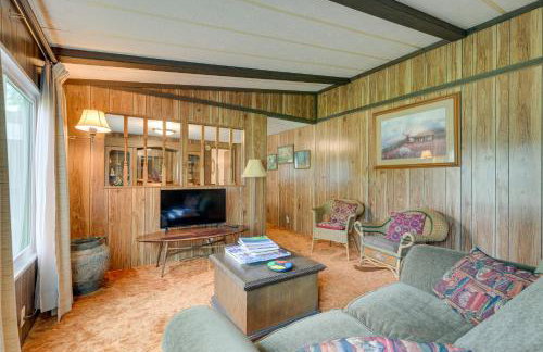 Cozy Salmon Home with Mountain Views and River Access - Foto 5