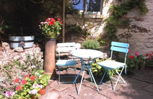 The Little Acorn - Photo 13