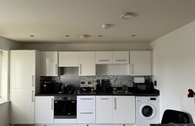 Inviting 2-bed Apartment in Bushey - Foto 7