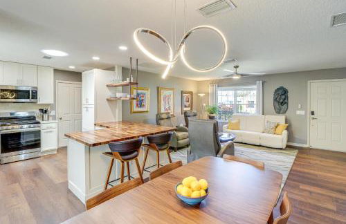 Renovated Home in The Villages with Lanai, Golf Cart - Foto 6