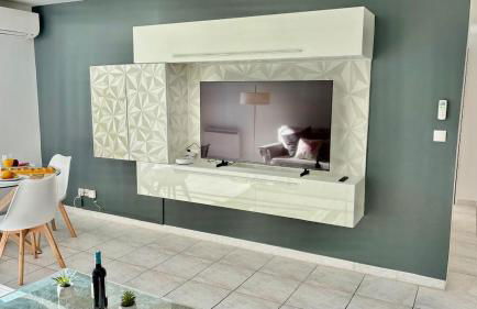 Juana YourHostHelper - Photo 34