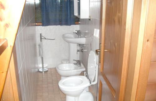 Comfortable Chalet in Giarola with Mountain View - Foto 7