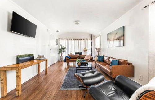 Spacious 4 bedroom home by Melrose and 10 minutes to Hollywood Walk of Fame - Foto 3