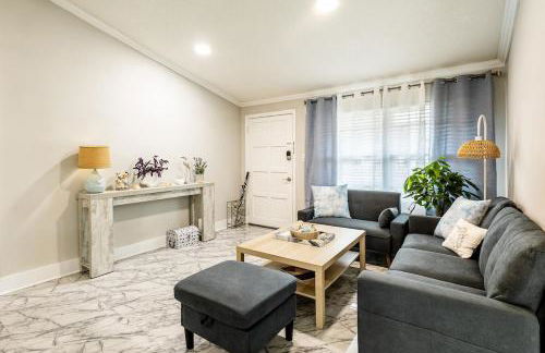 Light & Cozy Oasis with Private Pool and Hot Tub - Foto 54