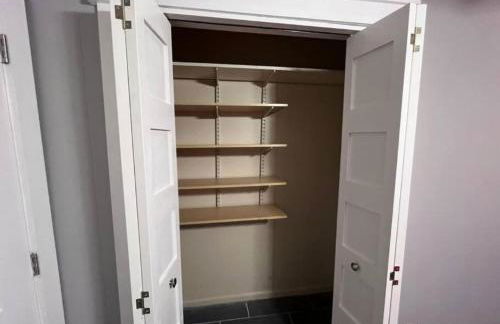 Cozy Escape WGameRoom HSWifi Aprox10Min to NRG - Foto 11