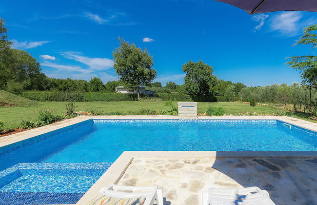 Ana Lucija - Foto 36