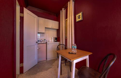 Monaco Vacation Rentals - Photo 24