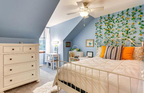 Spacious Family Home with Deck and Yard in Littleton! - Foto 18