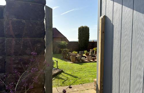 Hikers Retreat - peaceful South Downs escape - Foto 5