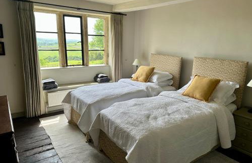 Luxury 4 Bed Farmhouse on Rewilding Estate - Foto 19