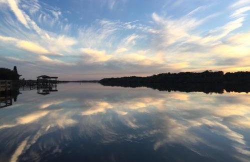 Spacious Home with Yard - half Mi to Ormond Beach! - Foto 26