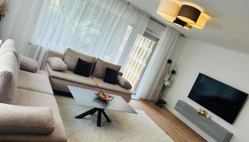 KJ Ferienwohnung bis 10P-Zentral-Garten-WIFI-Parken-Grill - Foto 2