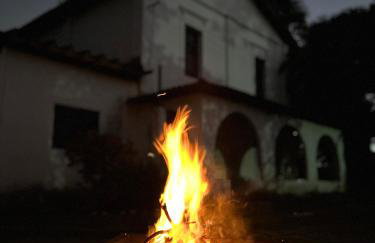 Casarão Miguel Pereira - Refúgio na Natureza com Lareira Externa, Piscina, Fondue e Amplo Jardim - 12 Min do Parque Terra dos Dinos - Foto 28
