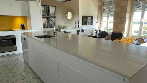 Jennys-Getaways Sunny Apartment Close Cité du Vin - Foto 2, dishwasher