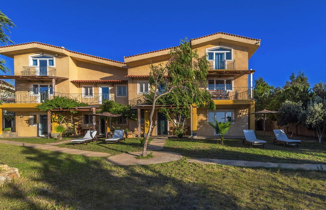 The Small Village - Foto 7