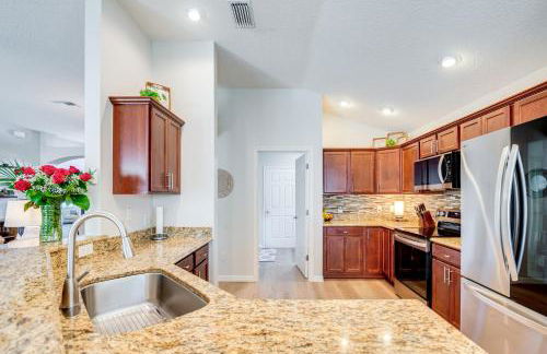 Private Lanai and Pool Access Home in the Villages! - Foto 10