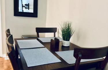 Lakefront Condo - King Bed Full Kitchen - Foto 13