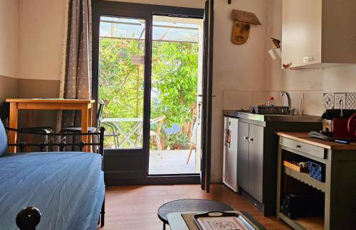 Studette indépendante et coquette avec terrasse sur jardin - Foto 5