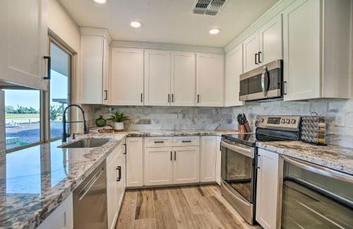 Golfers Haven! Gem with Patio and Grill in Sun City - Foto 2