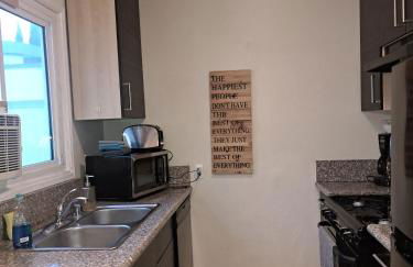 1 bedroom spacious apt in Beverly hills - Foto 4