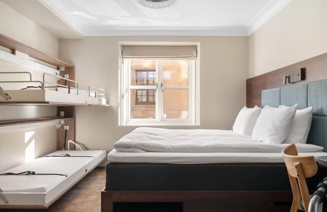 At Old Town Aparthotel - Photo 13