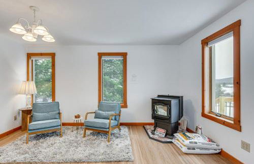 2BR Hilltop Retreat on 12 Acres! VAST Trail Access - Foto 17