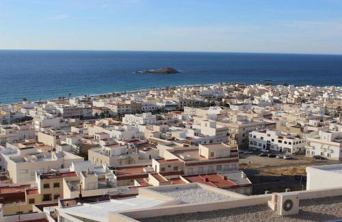 ATICO con 30m2 de terraza y vistas al mar - Foto 18