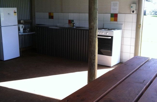 Gum Tree Caravan Park - Foto 23