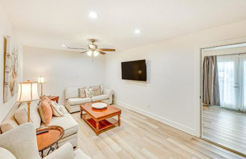 Patio and Workspace Peaceful Riverside Retreat! - Foto 4