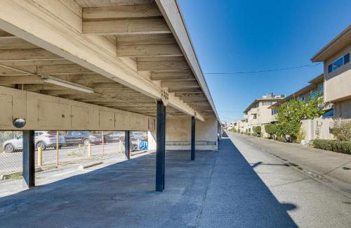 Los Angeles Townhome Off-Street Parking and Balcony - Foto 24