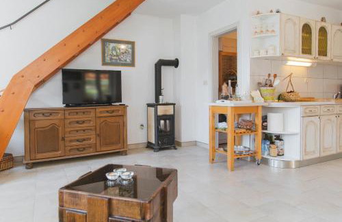 Stonehouse Korlat with open-air jacuzzi - Foto 19