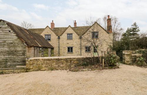 High Cogges Farm Holiday Cottages - Photo 55