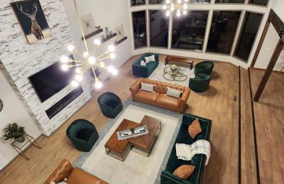 The Gathering Place! Sleeps 24, Lakeview, Game room - Foto 1