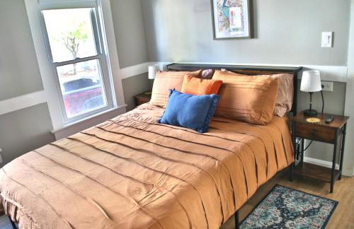 Updated Lakewood Retreat! - Foto 18