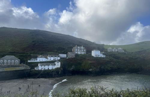 2 Bedrooms overlooking Little Petherick Creek - Foto 9