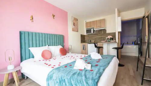 Balnéo & Confort, Tram, Parking - Foto 1