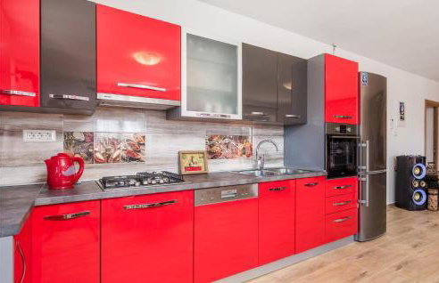 5 Bedroom Amazing Apartment In Viskovo - Photo 29