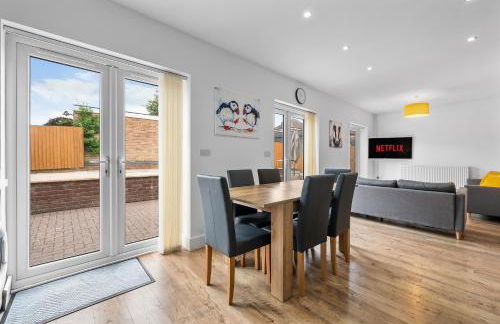 3 Bedroom Bungalow with Garden and Parking - Foto 17