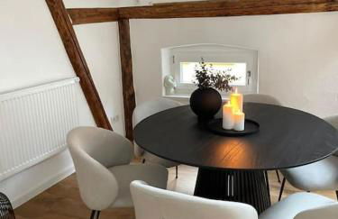 Mosel-Charm - Urige Dachgeschosswohnung für 6 Personen - 3 Schlafzimmer, Fahrradkeller & Gratis WLAN - BG Living & Hosting - Foto 7