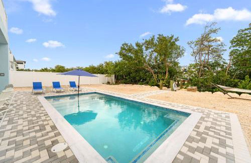 Blue Pearl New Waterfront Haven with Heated Pool ,70 Foot Dock, and More! - Foto 101