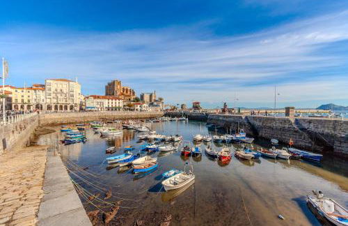 El Patio de Vespasiano-Calera- vistas a la iglesia junto al puerto - Photo 61