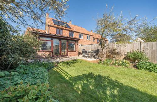 Pickles Cottage - Photo 1