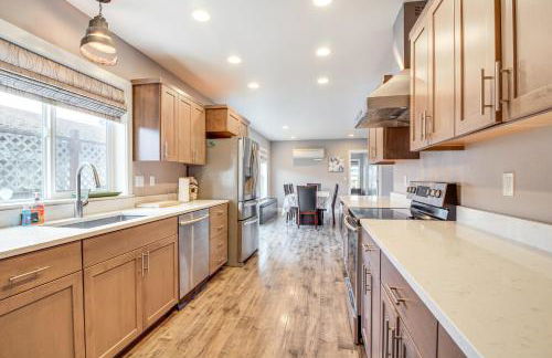 1 Mi to Oregon Dunes Quiet Getaway with Deck - Foto 8