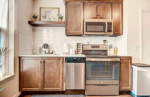 The Bressmer - Entire House - Photo 11