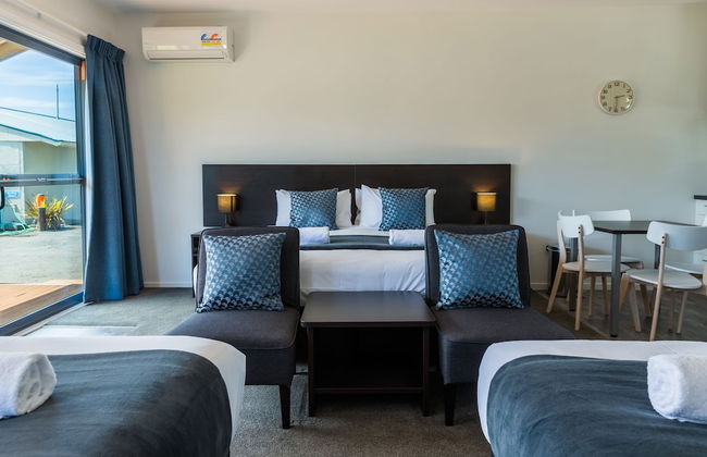 North South Holiday Park - Photo 17