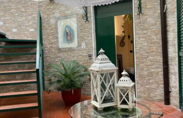 Minerva Charming House Elegant & Central Stay in Salerno - Foto 1