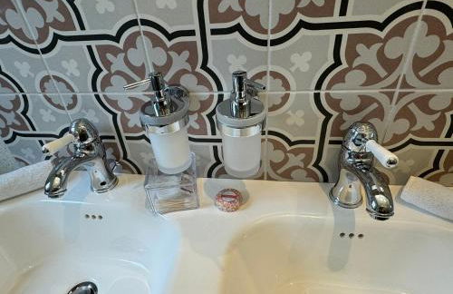 Villa Du Temple-Parking-Climatisation-Ascenseur-Wifi-Netflix-Hypercentre - Foto 47